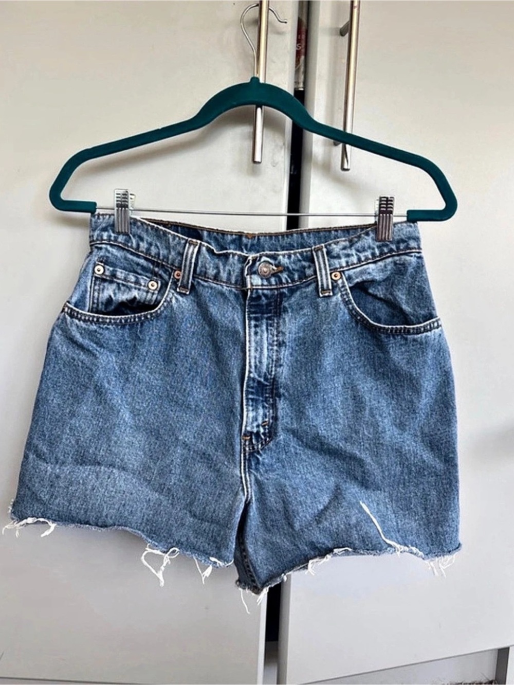 Levi's 550 Relaxed Fit Tapered Leg 12 Long Denim Jean Shorts Blue Waist 55